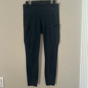 Lululemon size 6 leggings